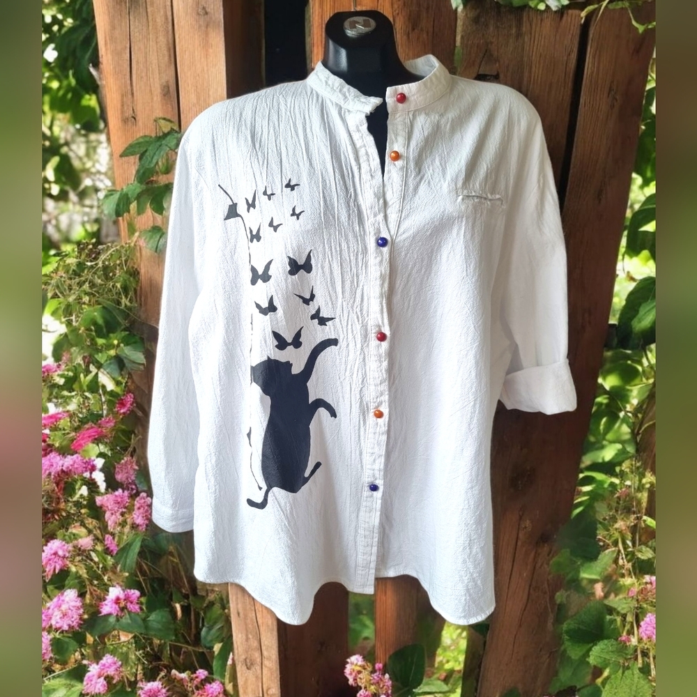 White Cat and Butterfly Print Oversized Cotton Blend Shirt